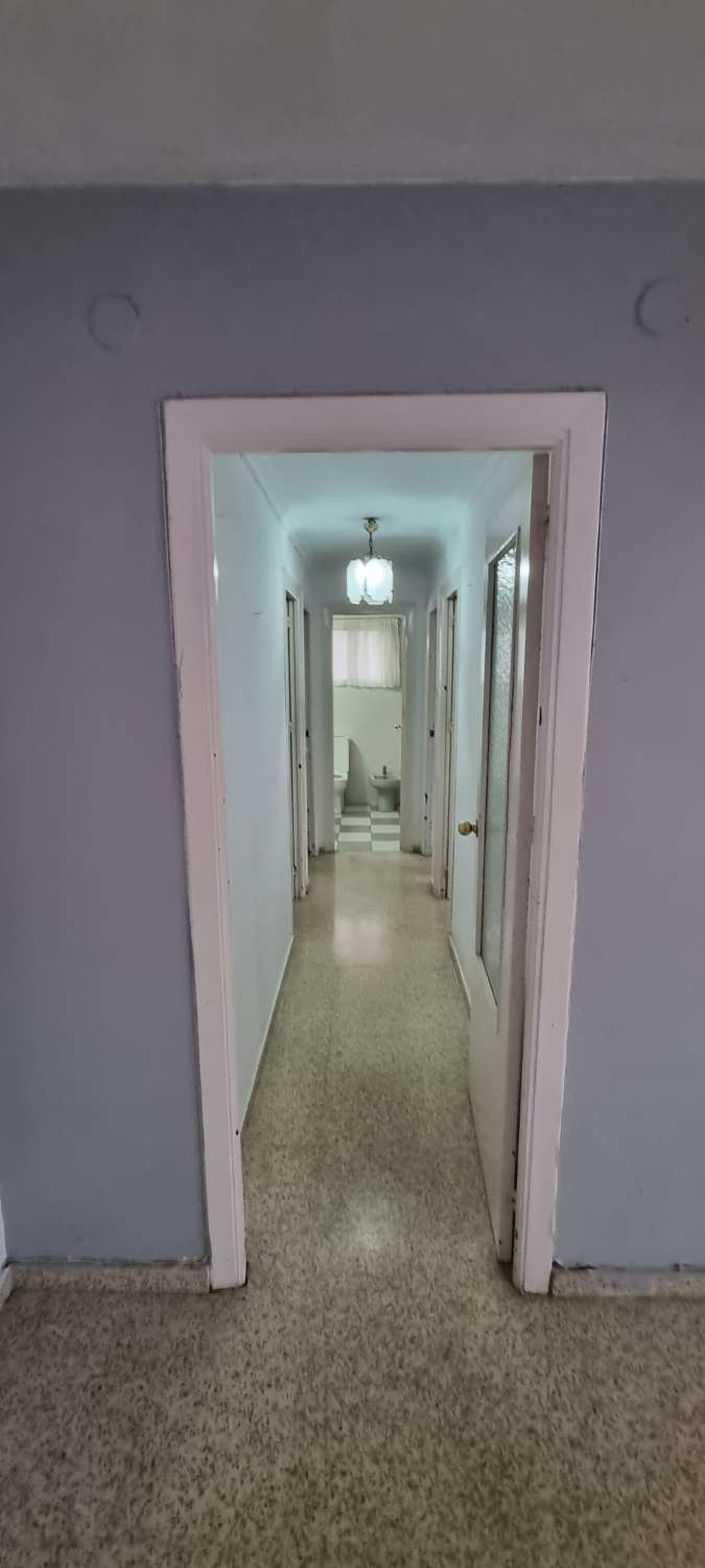 Piso con garaje en Venta