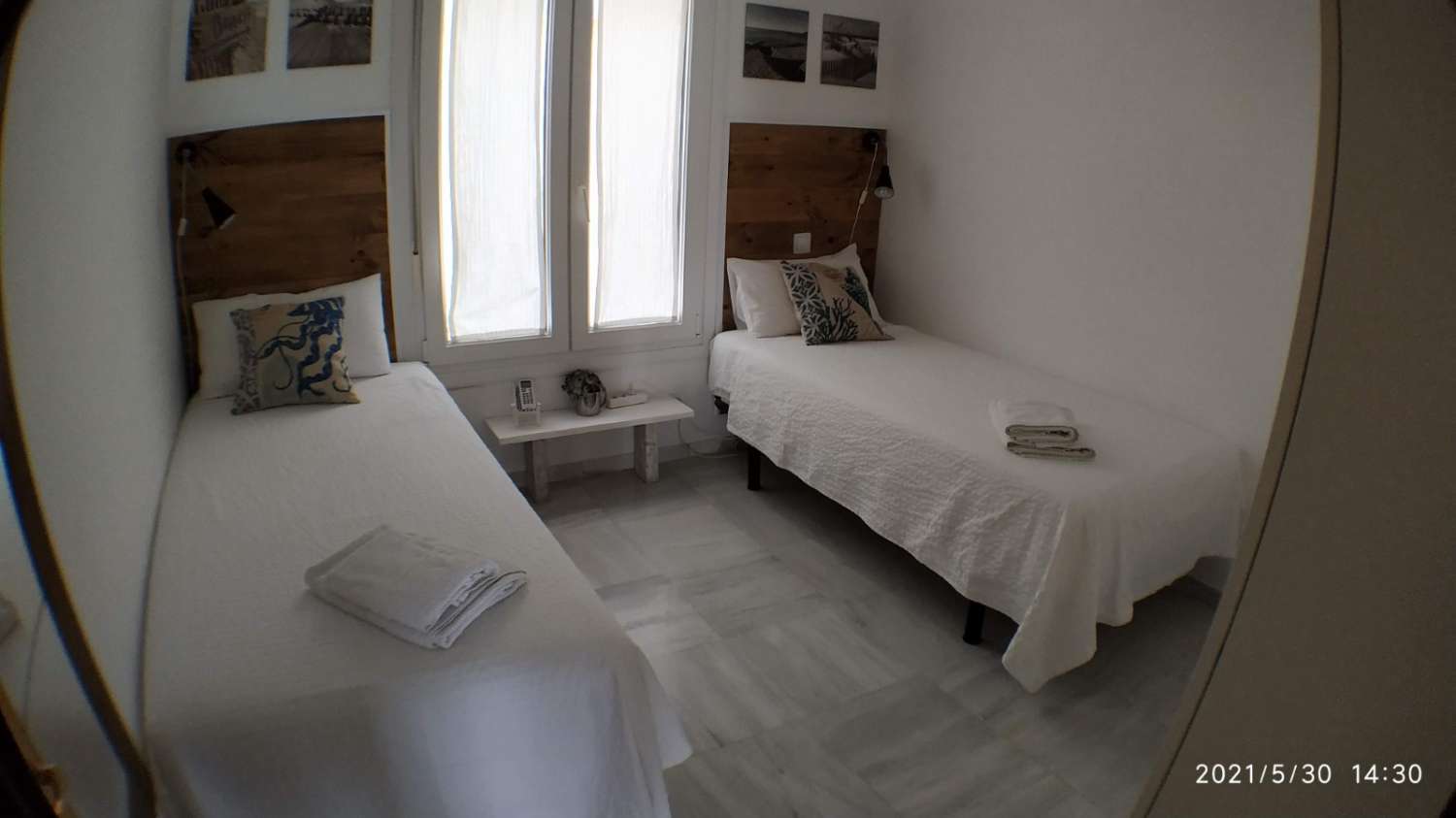 FABULEUSE MAISON DE VILLE SUR LE FRONT DE MER