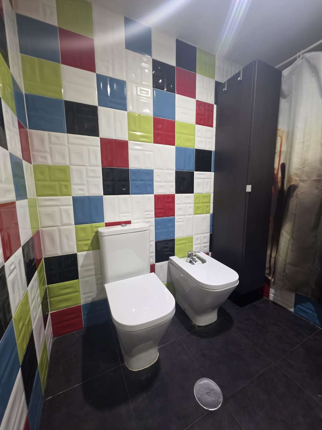 Piso con doble garaje