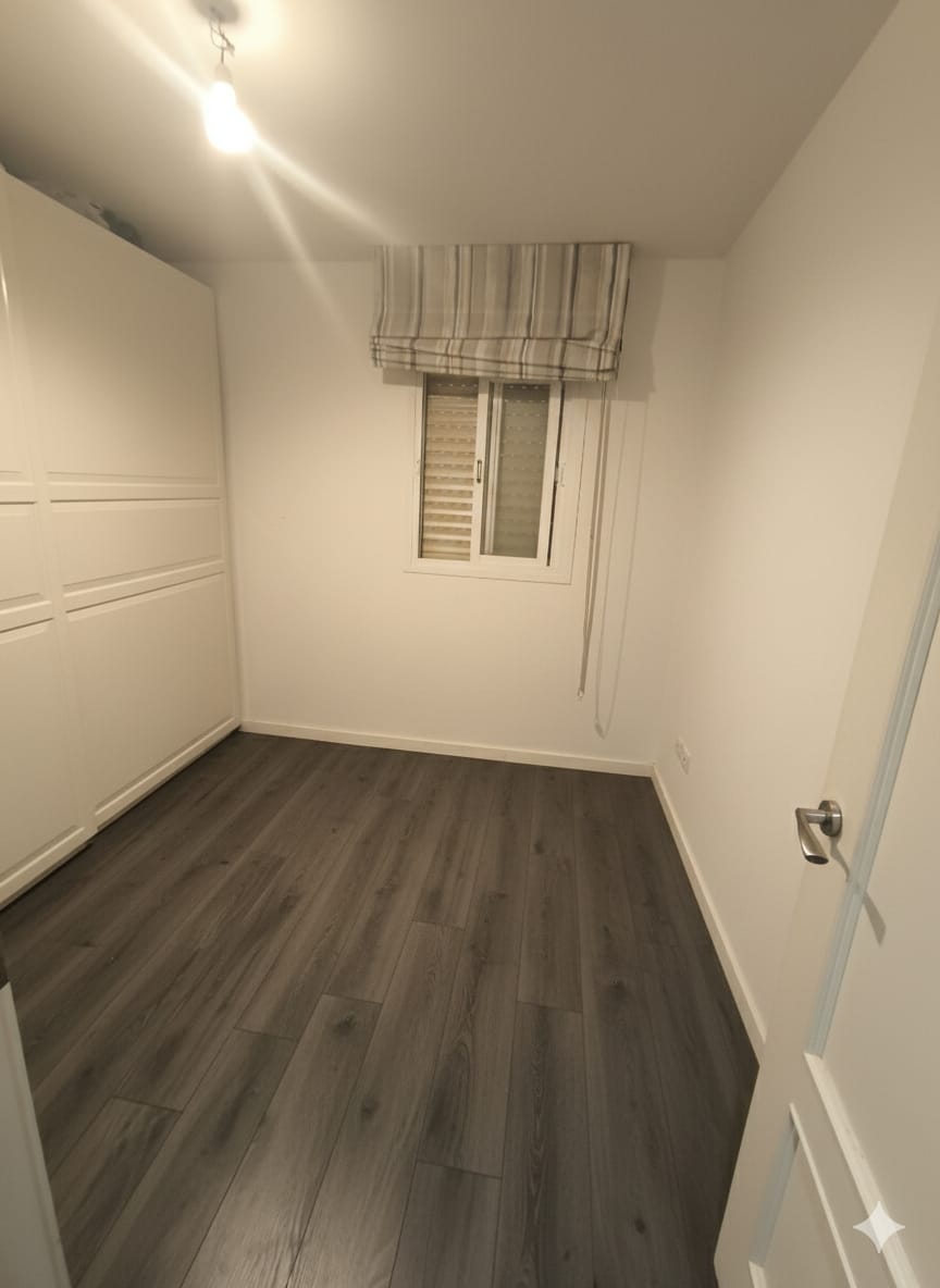 Piso con doble garaje