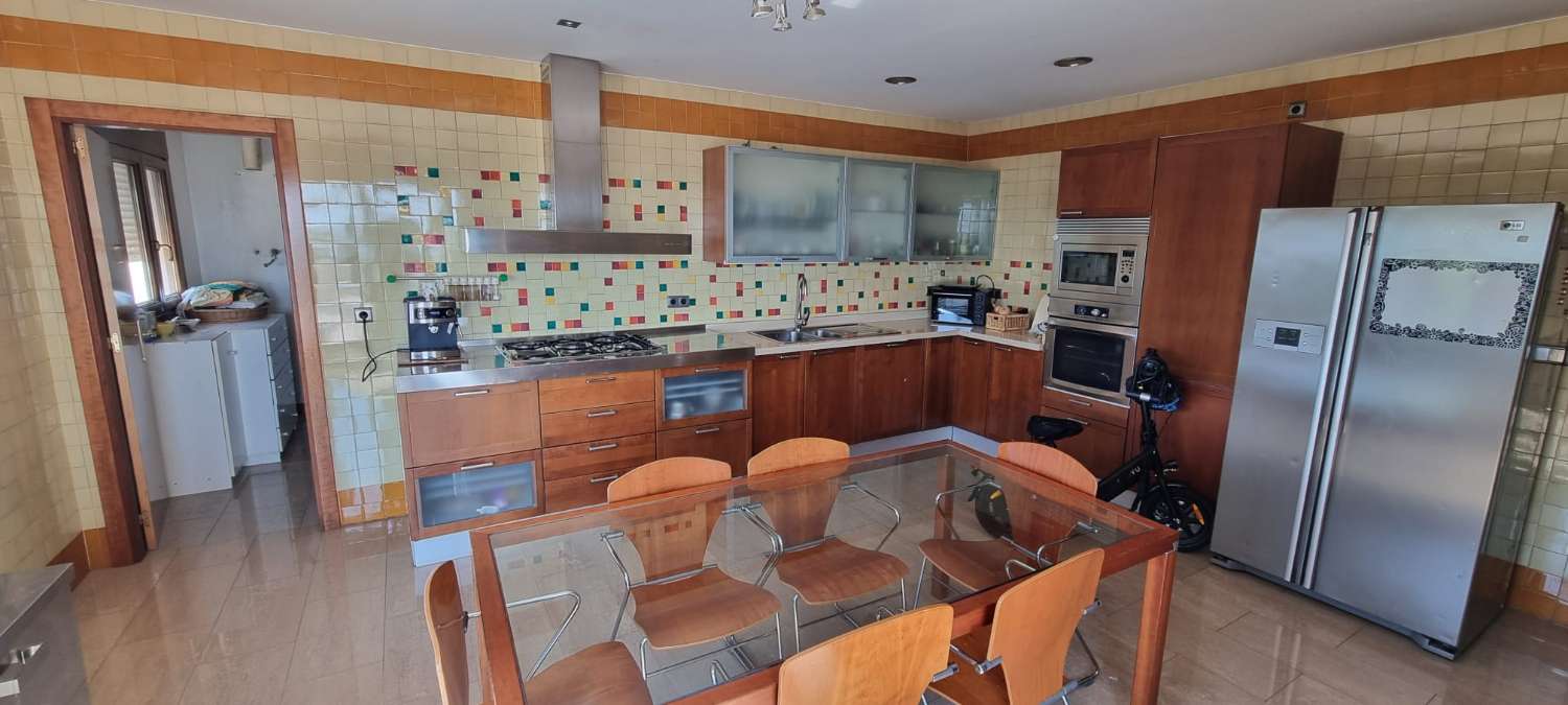 Chalet Independiente en Venta