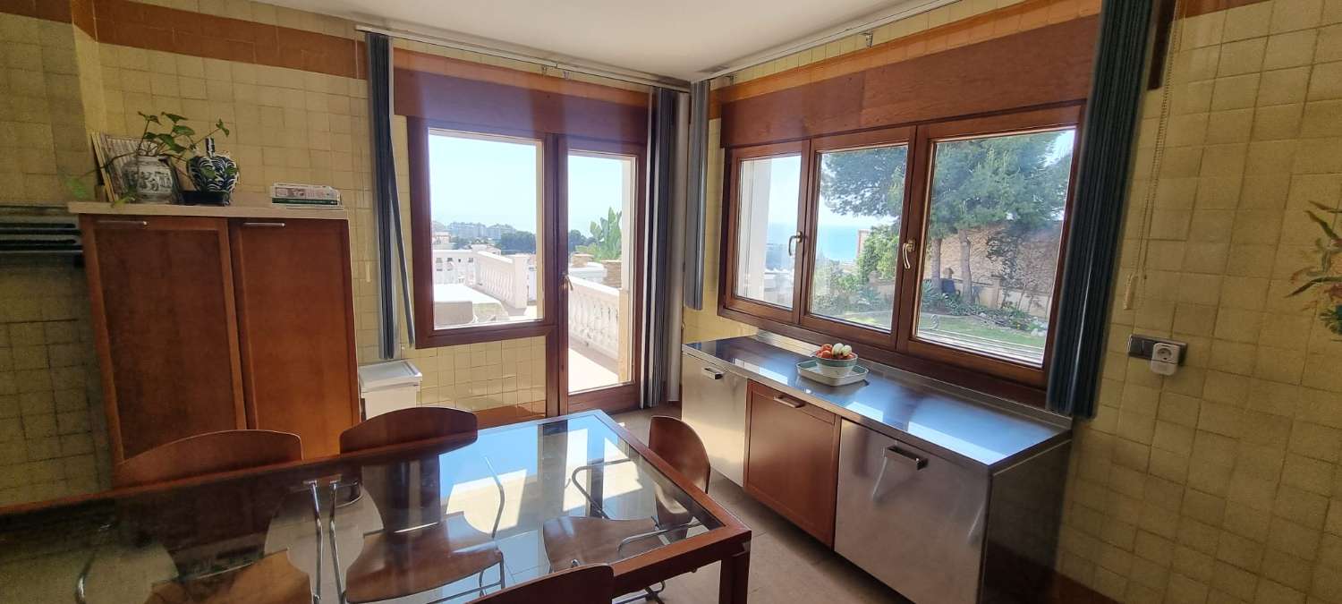 Chalet Independiente en Venta