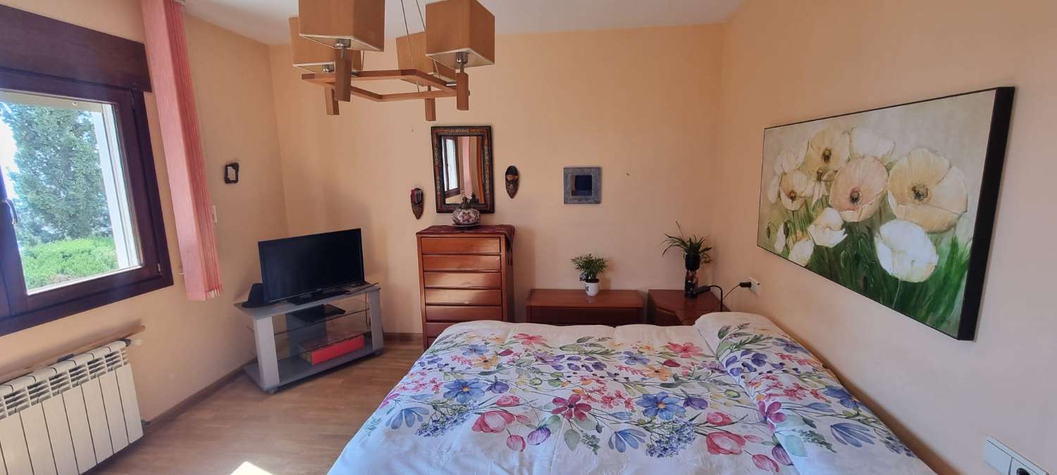 Chalet Independiente en Venta