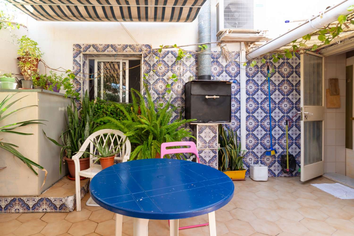 منزل للبيع في Capuchinos (Málaga)