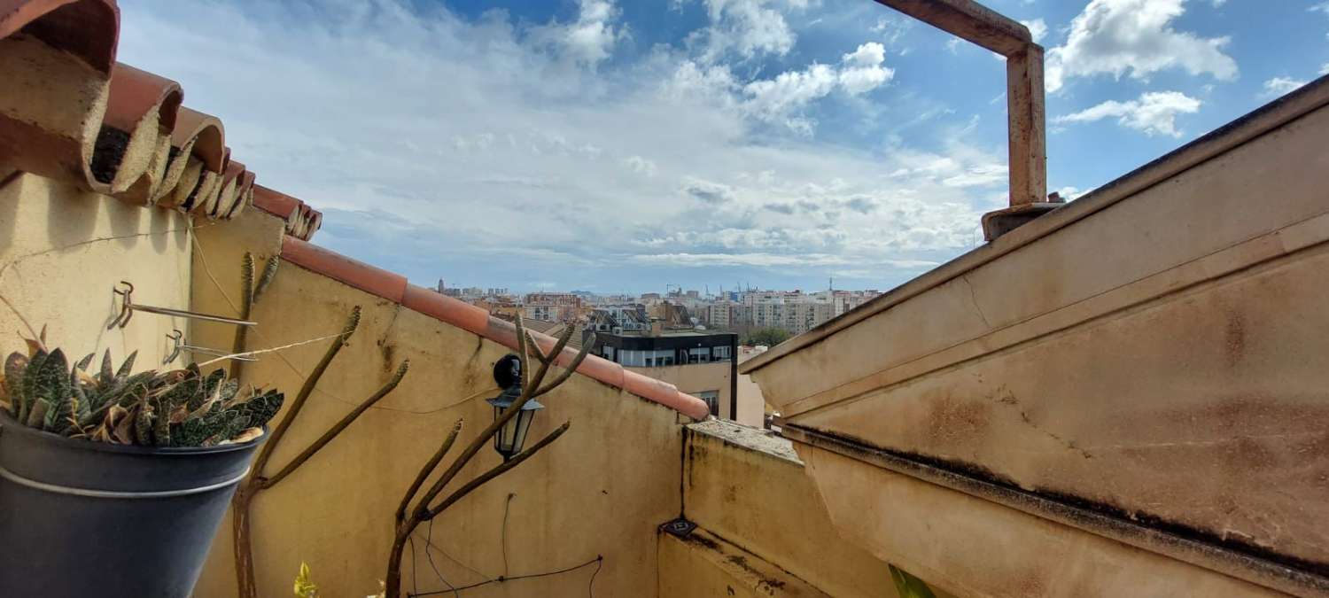 Двухуровневая квартира на продажу