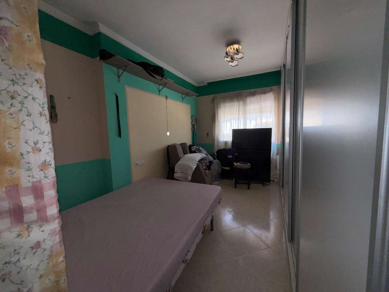 Casa con garaje en venta