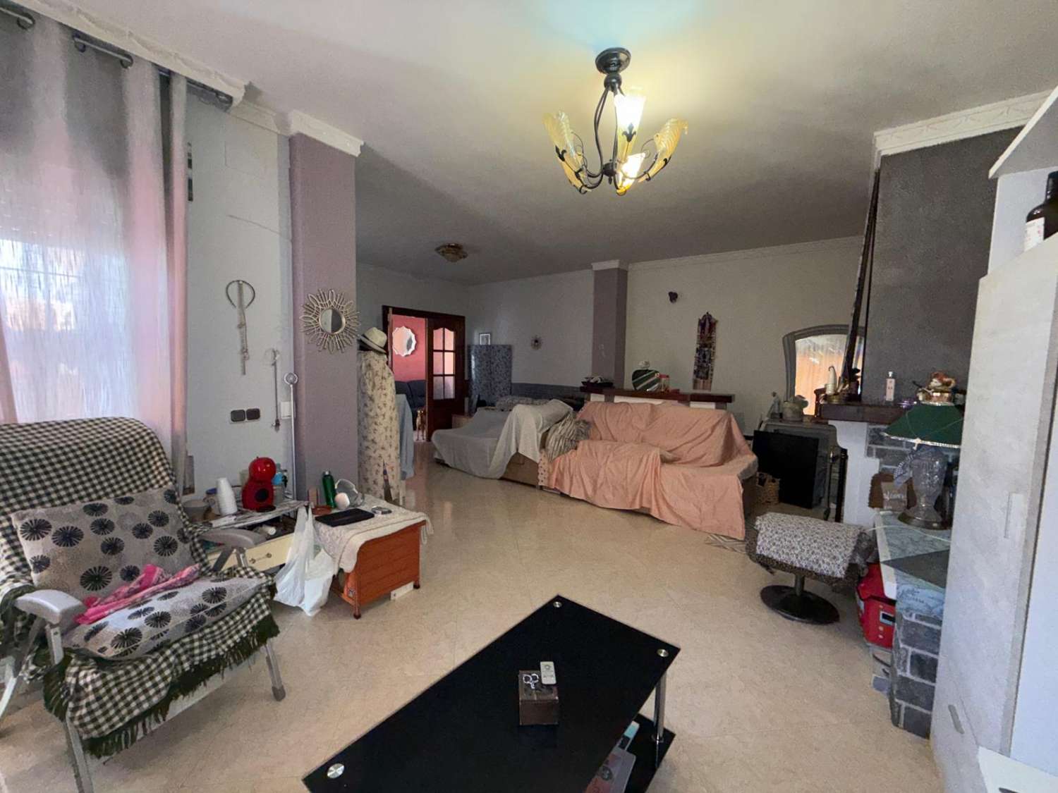 Casa con garaje en venta