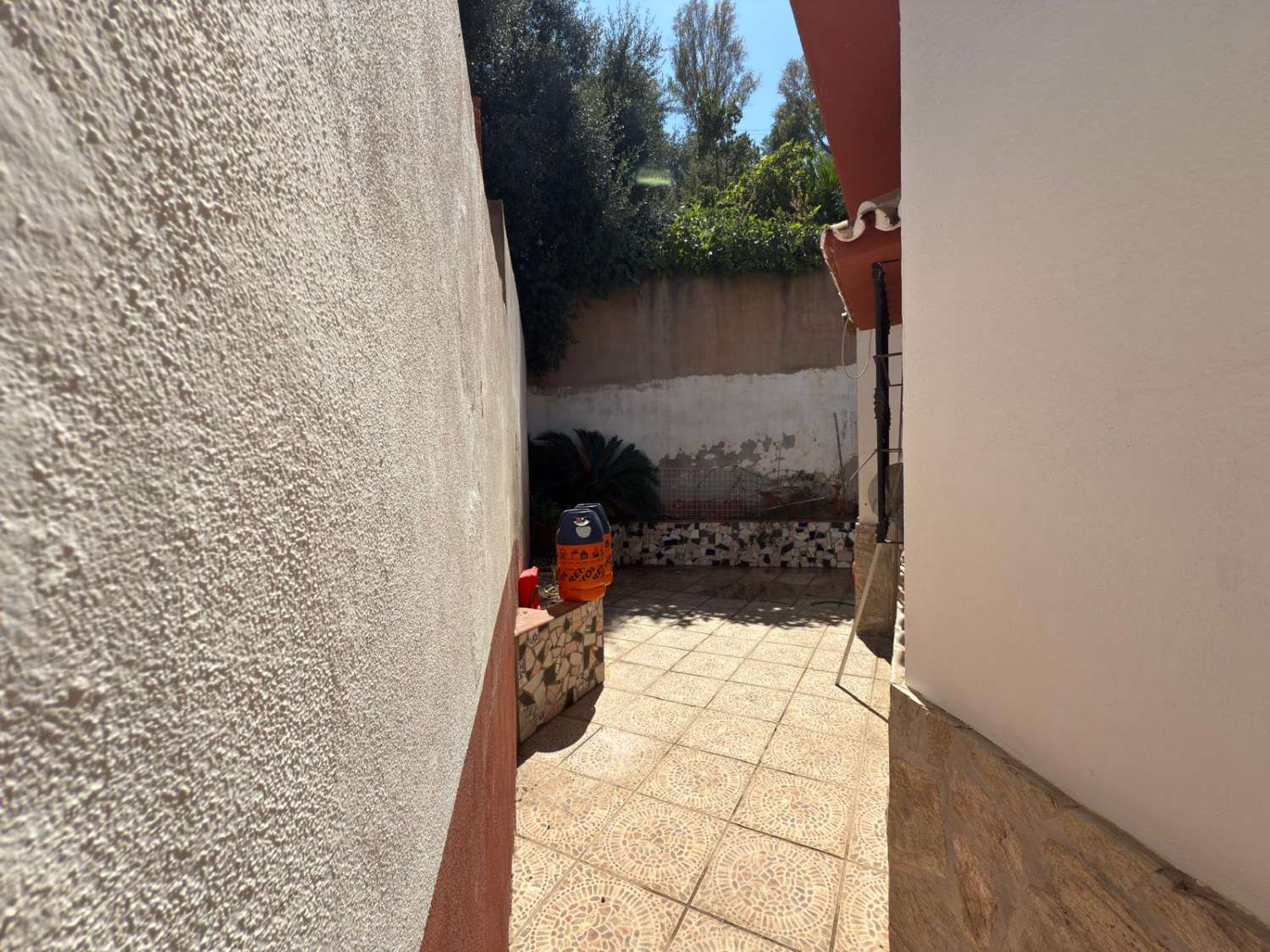 Casa con garaje en venta