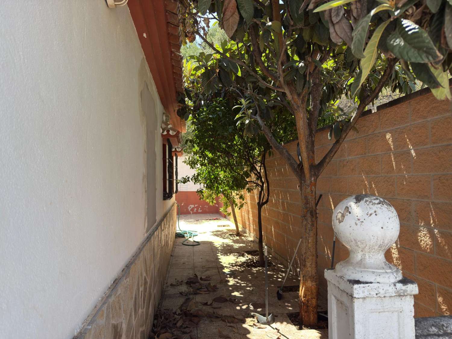 Casa con garaje en venta