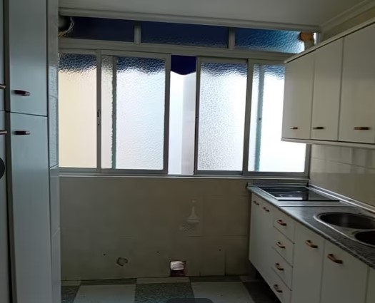 Apartment with garage for sale