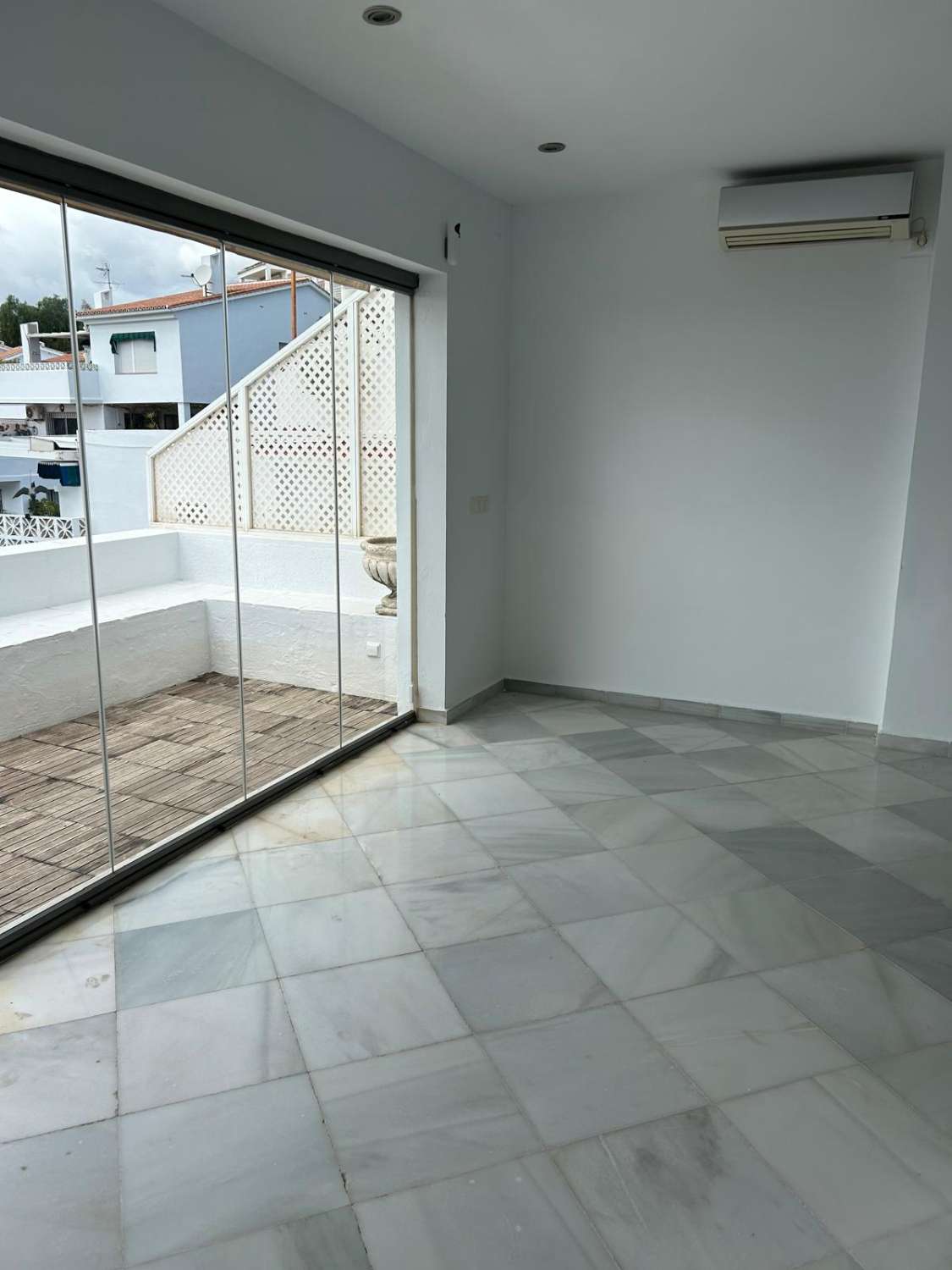 Penthouse en vente à Cerrado de Calderón (Málaga)