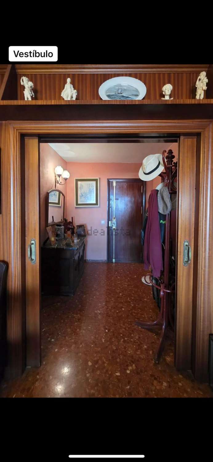 Piso con garaje en Venta