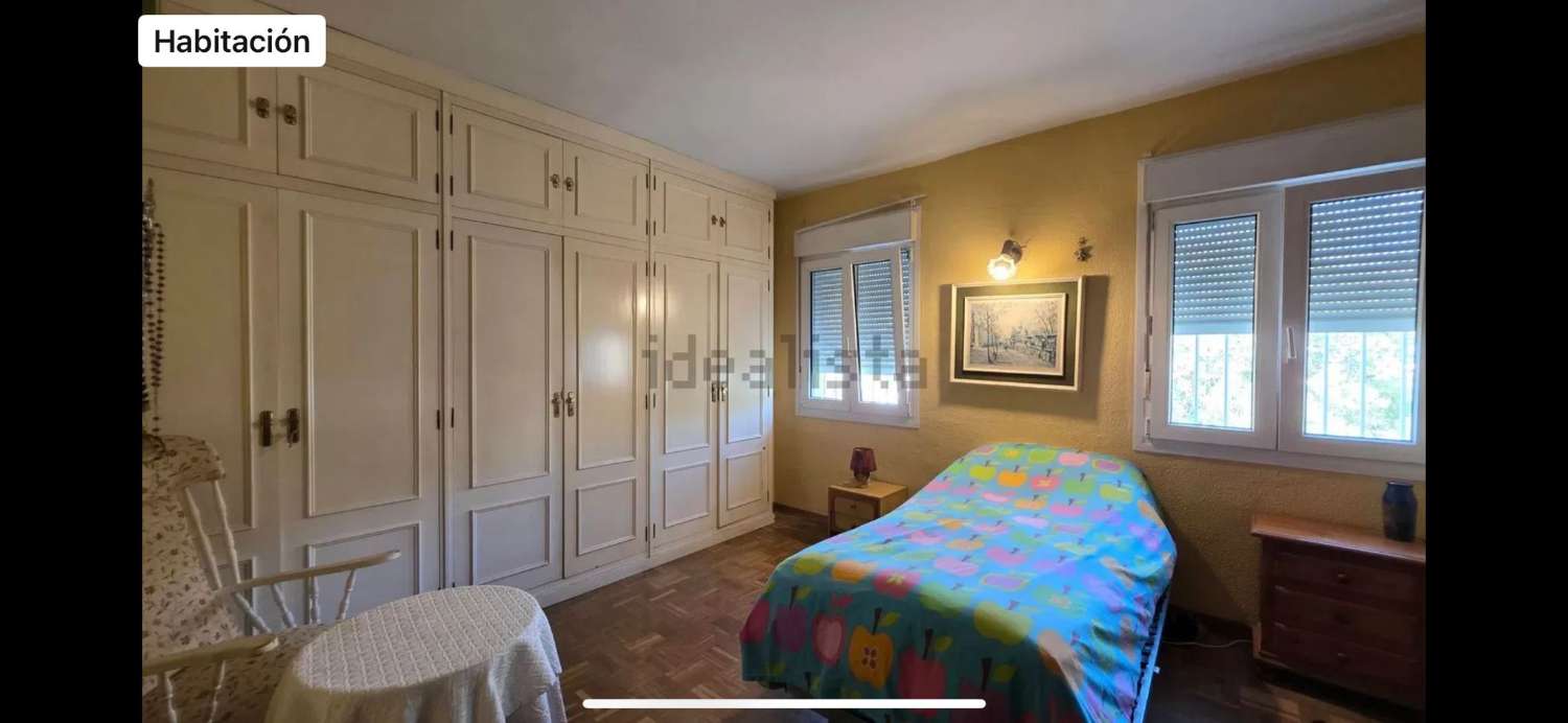 Piso con garaje en Venta