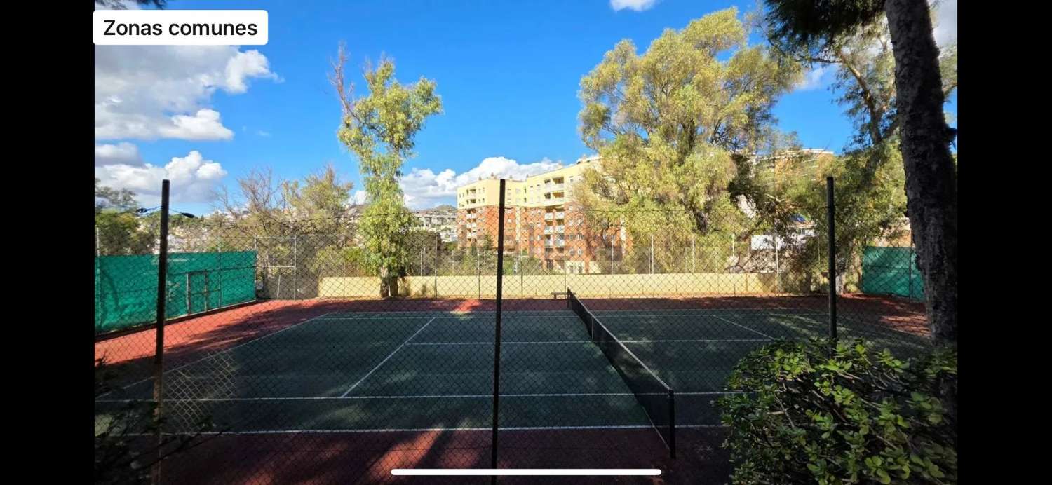 Piso con garaje en Venta