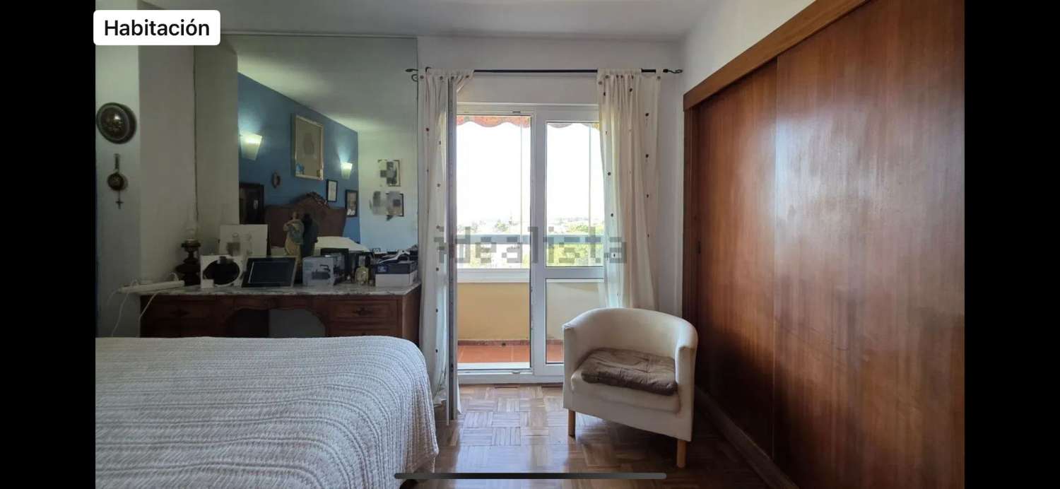 Piso con garaje en Venta