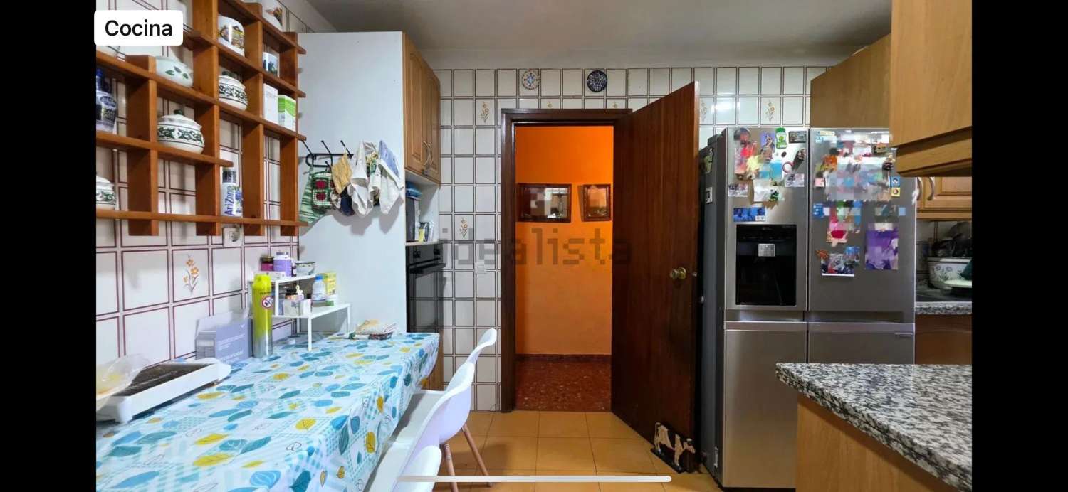 Piso con garaje en Venta